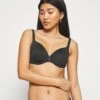 Chantelle Chic Essential Spacer - Beugel Bh - Schwarz -Modekleding Winkel 0676f171d0654ae7a76b82d19009b406