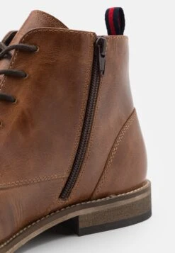 Pier One Leather - Veterboots -Camel -Modekleding Winkel 09e755358fe64d7483bb076c445e0082