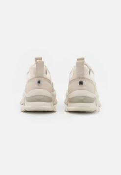 Steve Madden Manerva - Sneakers Laag - Latte -Modekleding Winkel 108563e4a7454470b2035331aa506505