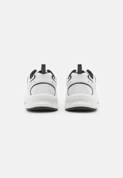 Sneakers Laag - White/Black 11 Sneakers Laag - White/Black -Modekleding Winkel 10dc8ceabb98486fb86f4c1c71ed7311