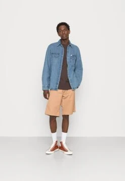 YOURTURN Nostalgia Future Tee Unisex - T-Shirt Print - Brown -Modekleding Winkel 14423981689a49cb9282dd80bc79d7c9