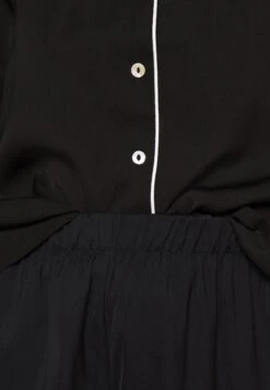 Anna Field Pyjama - Black -Modekleding Winkel 1b57b76662b1488c9ec2966288fd3845