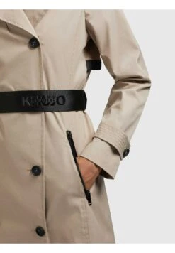 Khujo Trenchcoat - Beige 16 Khujo Trenchcoat - Beige -Modekleding Winkel 24ae667d495d404281cc378a4e6e4023