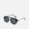 URBAN CLASSICS Sunglasses Java Unisex - Zonnebril - Black/Gunmetal 1 URBAN CLASSICS Sunglasses Java Unisex - Zonnebril - Black/Gunmetal -Modekleding Winkel 2aff11b64cf5491b97123fed83f55aba