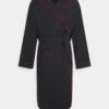 Pier One Badjas - Black/Red -Modekleding Winkel 3d4f8cc4047d407c9f7489e0f3b483c7