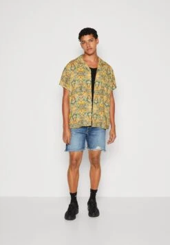 Modekleding Winkel -Modekleding Winkel 3f3747b9a86b4c9682b0a64418b0bd27