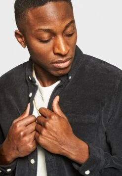 Redefined Rebel Sean - Overhemd - Dark Grey -Modekleding Winkel 423cdcdacba14635a333f7ab64813904