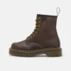 Dr. Martens 1460 Bex Unisex - Veterboots - Dark Brown 1 Dr. Martens 1460 Bex Unisex - Veterboots - Dark Brown -Modekleding Winkel 44ae6f26d28944d48405093e09c8712a