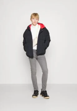 Jordan Puffer Jacket - Winterjas - Black/Fire Red 14 Jordan Puffer Jacket - Winterjas - Black/Fire Red -Modekleding Winkel 4decd73e0c04420bbca37ff94acc0c64