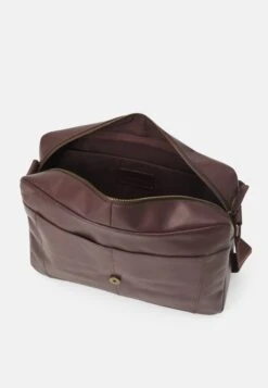 Pier One Leather Unisex - Laptoptas - Brown 8 Pier One Leather Unisex - Laptoptas - Brown -Modekleding Winkel 5b4d14f90e4c4510b679f04d80f27b19