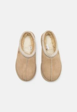 Ugg Tasman - Pantoffels - Mustard Seed/White 11 Ugg Tasman - Pantoffels - Mustard Seed/White -Modekleding Winkel 5eba1d2c9f0b44e399bdf3fcb32f97dd