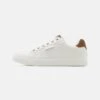 Pier One Sneakers Laag - White -Modekleding Winkel 60edfea93b8e479f8869d8df44c0491c