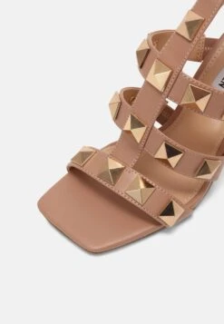 Steve Madden Capri - Sandalen - Nude -Modekleding Winkel 651110374baa4a95834595cb115f1df3