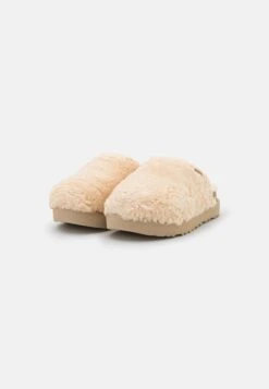 Ugg Fuzz Sugar - Pantoffels - Natural -Modekleding Winkel 68a7357dd5024699a556a79d2aed1ace