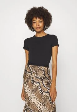 Anna Field 2 Pack - T-Shirt Basic - White/Black -Modekleding Winkel 6be78dc0fc6f4f2fa77c4ba07785597b