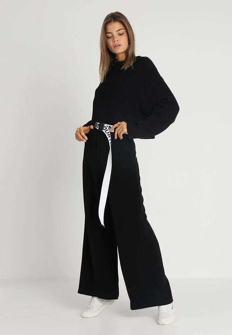 Even&Odd Cropped Jumper - Trui - Black 4 Even&Odd Cropped Jumper - Trui - Black - Afbeelding 2