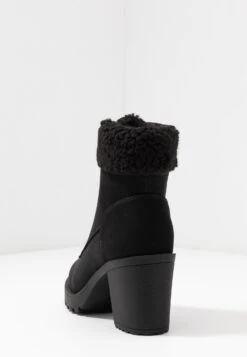 Anna Field Winter Boot - Enkellaarsjes Met Plateauzool - Black 14 Anna Field Winter Boot - Enkellaarsjes Met Plateauzool - Black -Modekleding Winkel 75644dab5c4b4634862305626d9534e6