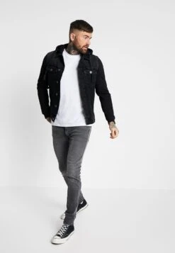 Modekleding Winkel -Modekleding Winkel 7d1d4d97e7ce4c12ae3ad23ada642a2c