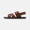Pier One Unisex - Sandalen - Cognac 1 Pier One Unisex - Sandalen - Cognac -Modekleding Winkel 7eec6c27b8ac4834be9563e04dfa19d3
