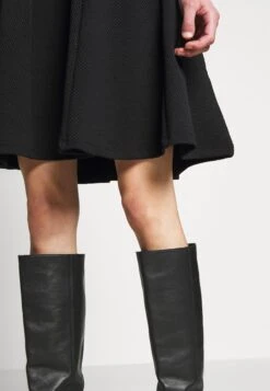 Anna Field Basic Mini A-Line Skirt - Minirok - Black -Modekleding Winkel 8563f60c0b0940f78419b340c95fc425