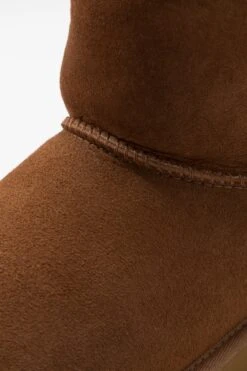 Ugg Classic Mini - Korte Laarzen - Chestnut -Modekleding Winkel 86291d3fdc594a80a0404df167ddf537