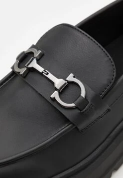 YOURTURN Unisex - Instappers - Black -Modekleding Winkel 863a68153dfe4fbaa33074f1010dbae6