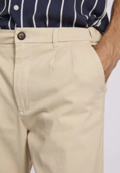 Redefined Rebel Jacko - Chino - Sandshell -Modekleding Winkel 97bfcf20417e4d5a9370e23fade21431