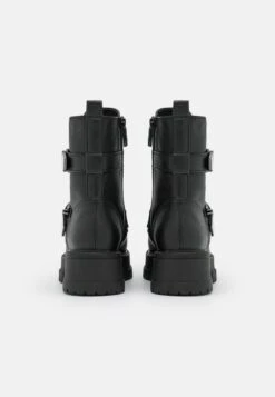 Tamaris Cowboy-/Bikerlaarsjes - Black -Modekleding Winkel 98317ba0cc88463b906d147c6be599e9