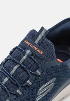 Summits - Sneakers Laag - Navy 13 Summits - Sneakers Laag - Navy -Modekleding Winkel a4607fcbdff3452bb7aa3d221cc90ef4