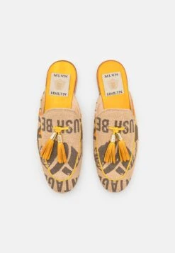 MELVIN & HAMILTON Scarlett- Muiltjes - Coffee/Sun/Goldd/Beige/Natural 13 MELVIN & HAMILTON Scarlett- Muiltjes - Coffee/Sun/Goldd/Beige/Natural -Modekleding Winkel a4ca4eb51af741afb01f82b30dc01c0b