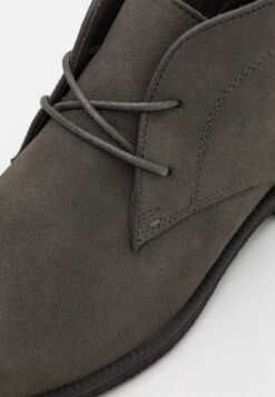 Pier One Unisex - Sportieve Veterschoenen - Grey -Modekleding Winkel b251e44b3e5a412c95b96877ca3c165d