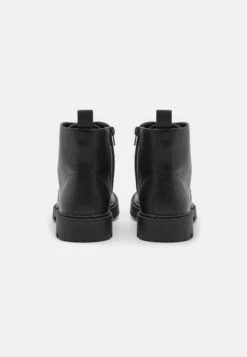 Pier One Unisex - Veterboots - Black 10 Pier One Unisex - Veterboots - Black -Modekleding Winkel b4bba21c5c5045809f9f89fdc8738ce6