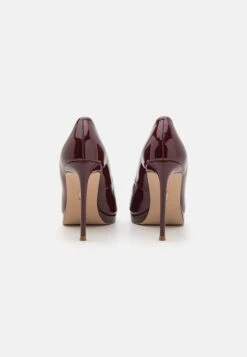 Steve Madden Klassy - Klassieke Pumps - Bordeaux -Modekleding Winkel b58faf743ee2465e8abeac97fbe6e763