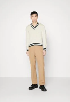 Hackett London Contrast Trim V Neck - Vest - Ecru/Green -Modekleding Winkel b72137a700184a4f8330429d9cef54f6