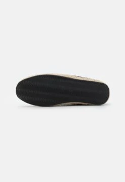 Pier One Espadrilles - Black 12 Pier One Espadrilles - Black -Modekleding Winkel b9233e76adb544fcb2b923461f13d6c2