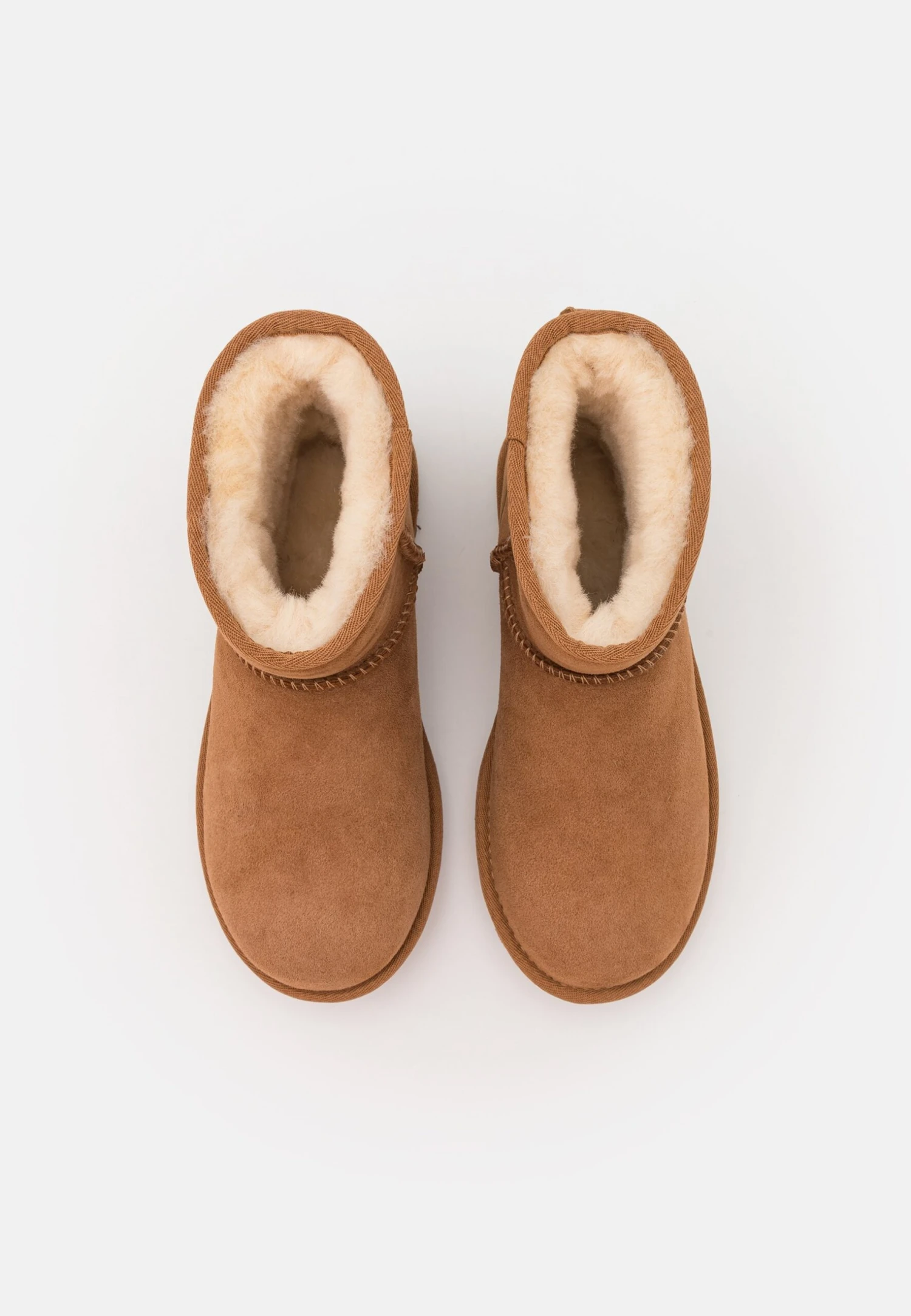 Ugg Classic Mini Regenerate - Korte Laarzen - Chestnut 5 Ugg Classic Mini Regenerate - Korte Laarzen - Chestnut - Afbeelding 3