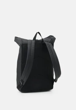 Pier One Tarpaulin Water Repellent Unisex - Rugzak - Black -Modekleding Winkel c6a8810ceead4030aa8b6f19c5d80ea5