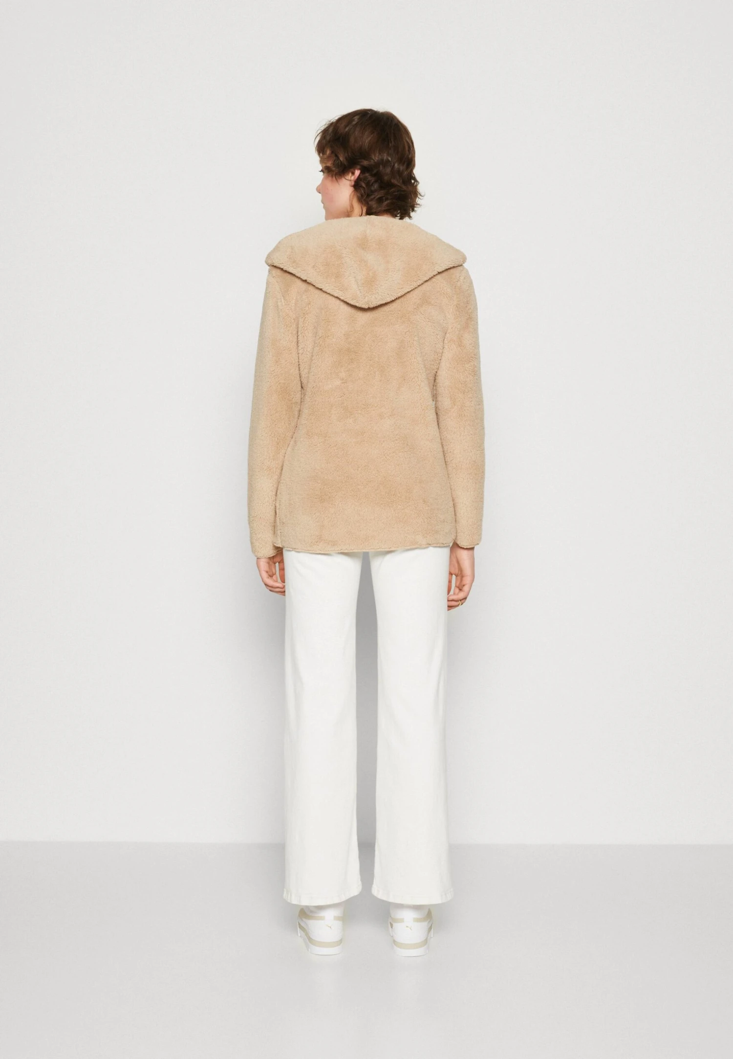 ONLY Onlcontact Hood Sherpa Coat - Lichte Jas - Humus 5 ONLY Onlcontact Hood Sherpa Coat - Lichte Jas - Humus - Afbeelding 3