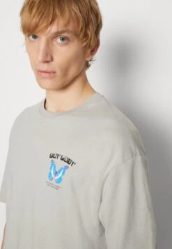 YOURTURN Get Lost Tee Unisex - T-Shirt Print - Grey 13 YOURTURN Get Lost Tee Unisex - T-Shirt Print - Grey -Modekleding Winkel cc93eeecdcab4e609a0e74345f7665ba