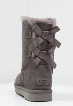 Ugg Bailey Bow - Korte Laarzen - Grey -Modekleding Winkel cd24d18222c74140b68784fd42681dc1