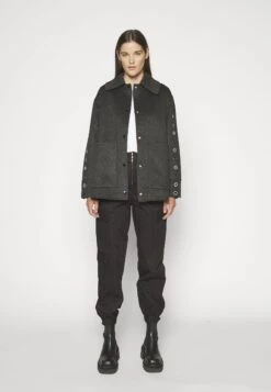 Sandro Oversize Double Face Coat With Eyelet - Halflange Jas - Gris Foncé -Modekleding Winkel d1788a61fcc14b19a7e93c77ce13ac00