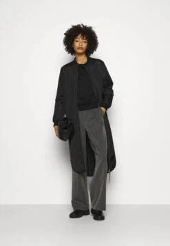 Anna Field Basic CleanCrew Neck Sweatshirt- Sweater - Black 8 Anna Field Basic CleanCrew Neck Sweatshirt- Sweater - Black -Modekleding Winkel d28162de73d74b8385a3c6d72a24fc6a