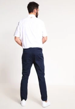 Pier One Chino - Dark Blue -Modekleding Winkel d781d37eda76425a93e9a0a3b37f56fe