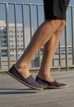 Pier One Rena Espadrille Unisex - Espadrilles - Dark Blue 11 Pier One Rena Espadrille Unisex - Espadrilles - Dark Blue -Modekleding Winkel ddd12ad1b1c0447b922653244352df1c