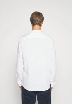 Pier One 2 Pack - Overhemd - White/Olive -Modekleding Winkel df19cc02f99342c9a0b8409e9ead6fb0