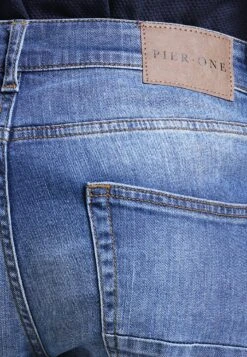 Pier One Straight Leg Jeans - Mid Blue -Modekleding Winkel e4f78058b0ef4200880caca07e19f7bc