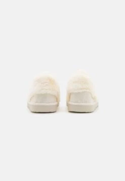 Pier One Pantoffels - White -Modekleding Winkel e95c473c042849e39cad888ba96babb2