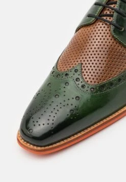 MELVIN & HAMILTON Martin 15 - Veterschoenen - Green -Modekleding Winkel eb6eb5cba48044f1a9981beb11210144