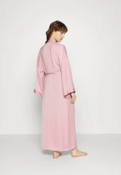 Anna Field Bridal Dressing Gown - Badjas - Pink 10 Anna Field Bridal Dressing Gown - Badjas - Pink -Modekleding Winkel ec1e0c7cdc5c48b1919d070c00e5ff2a