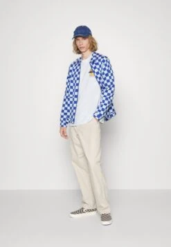 YOURTURN Unisex - T-Shirt Print - White -Modekleding Winkel ed272797a94a461b934f878fc69af5d5